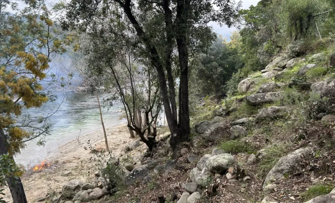Débroussaillement d’un bord de rivière, Ventiseri, MARE E MACHJA